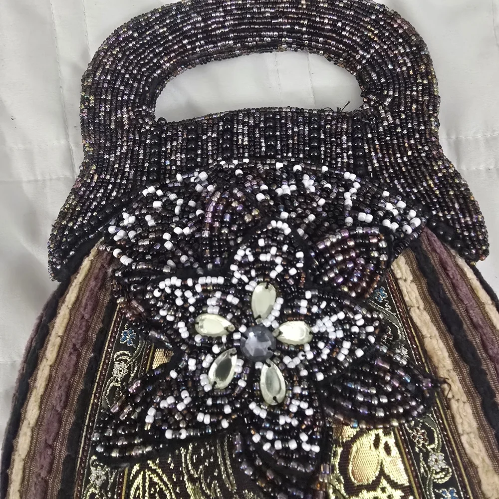 VINTAGE Pritzi Beaded Mini Handbag | Unique Floral Design & Handle